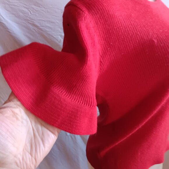 Women's Medium Vintage 70s Red Short Sleeve Knit Top With Ruffle Cuffs Crewneck - Picture 5 of 7